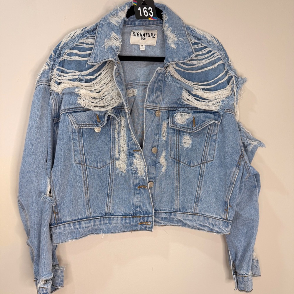#163 SIGNATURE EIGHT Distressed Jacket PTP: 24.5"‎ Oversized shredded Denim